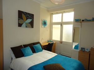 Photo 7- click for photo gallery